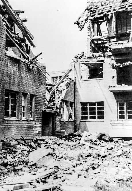 40er Siegfriedviertel Zerstoerung 02
